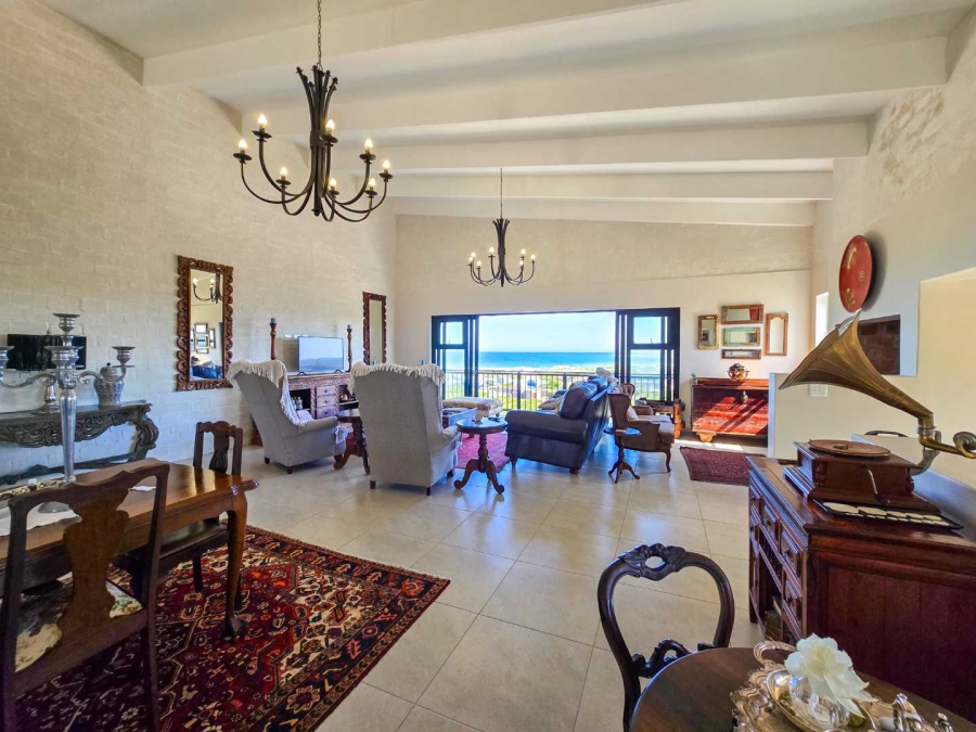 3 Bedroom Property for Sale in Stilbaai Oos Western Cape